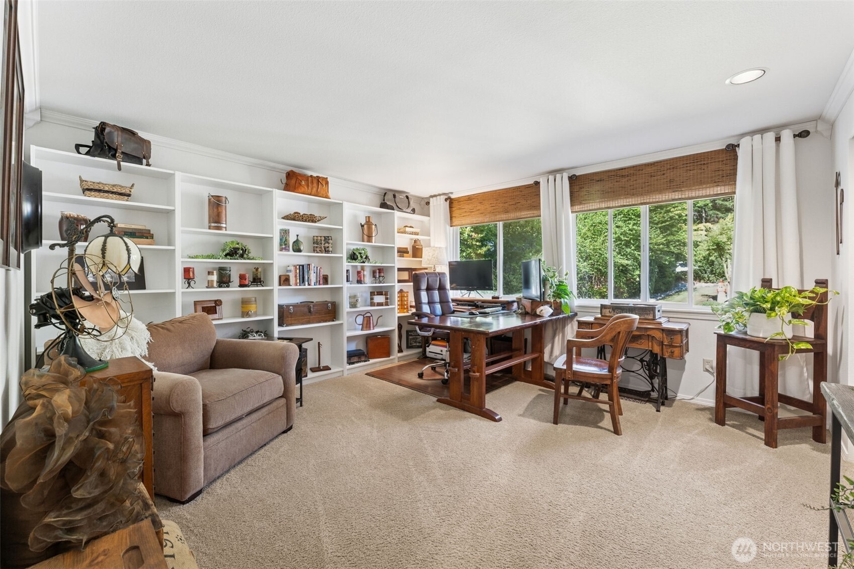 1094 SW Depot Court , Port Orchard, WA 98367