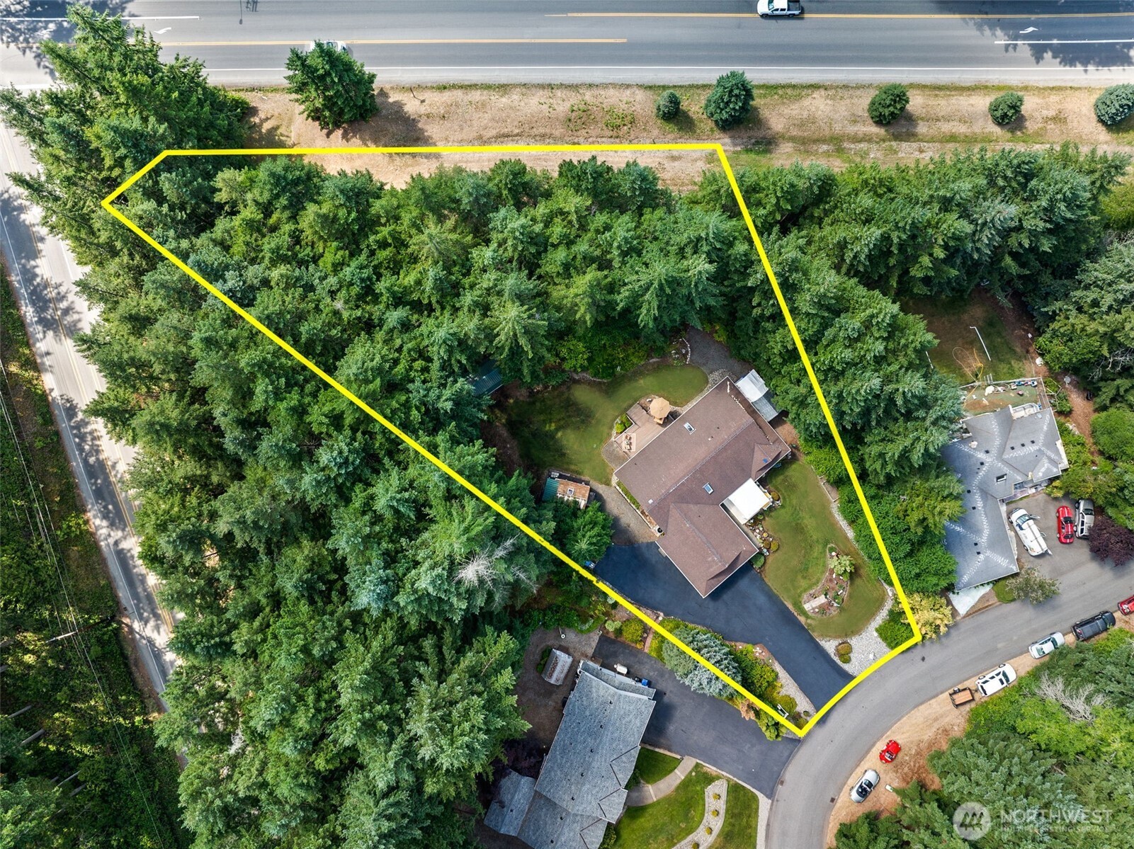 1094 SW Depot Court , Port Orchard, WA 98367