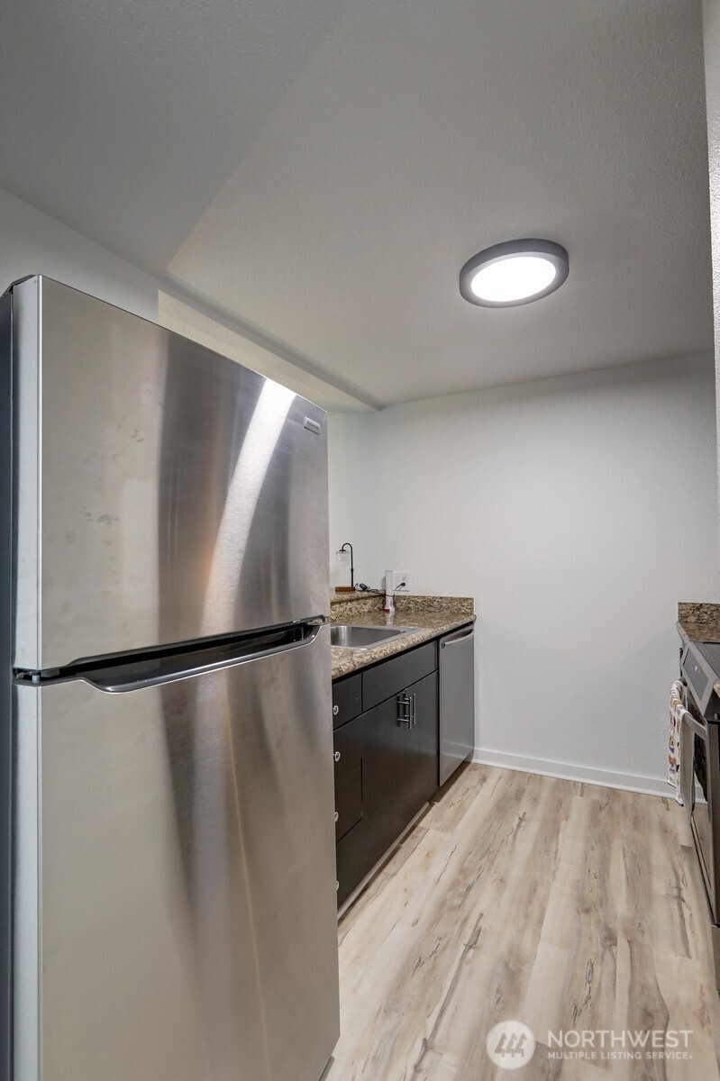 9806 28th Avenue SW #A201, Seattle, WA 98126