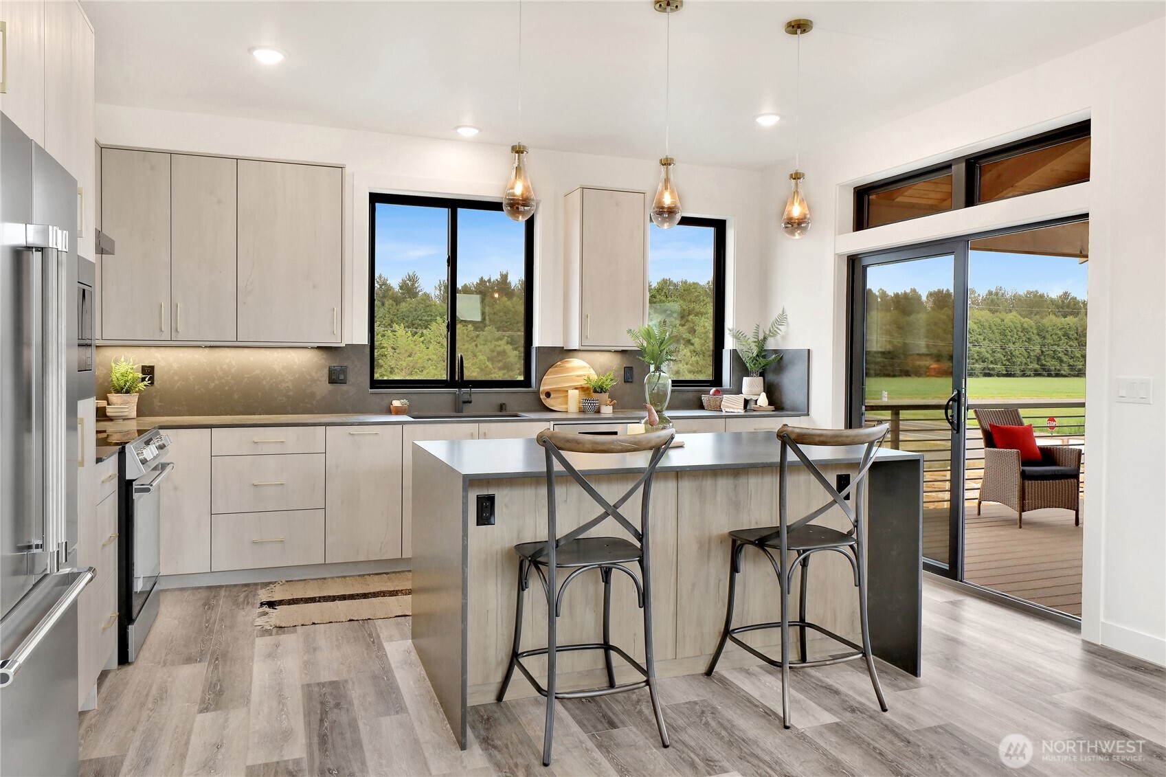 204 Skipping Stone Loop , Lynden, WA 98264