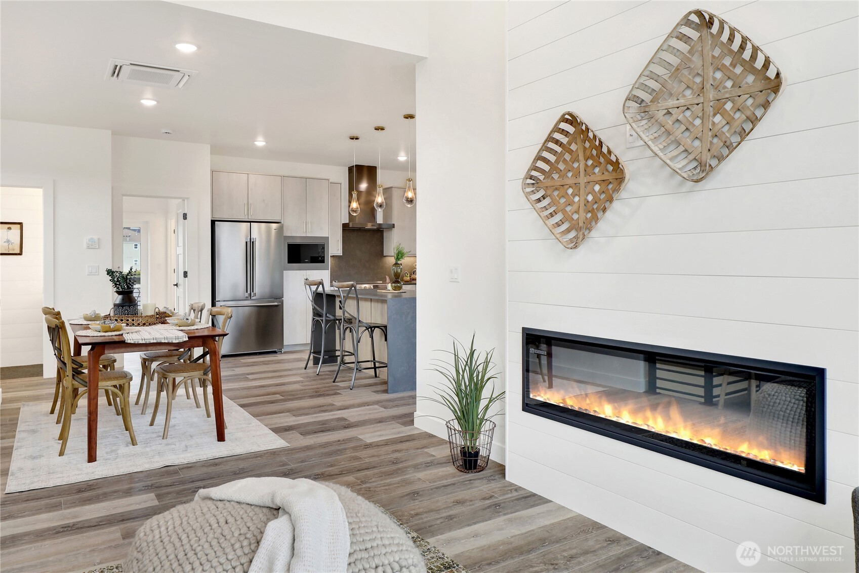 204 Skipping Stone Loop , Lynden, WA 98264