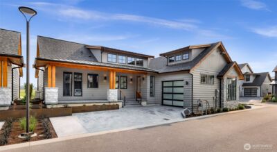 231 Skipping Stone Loop , Lynden, WA 98264