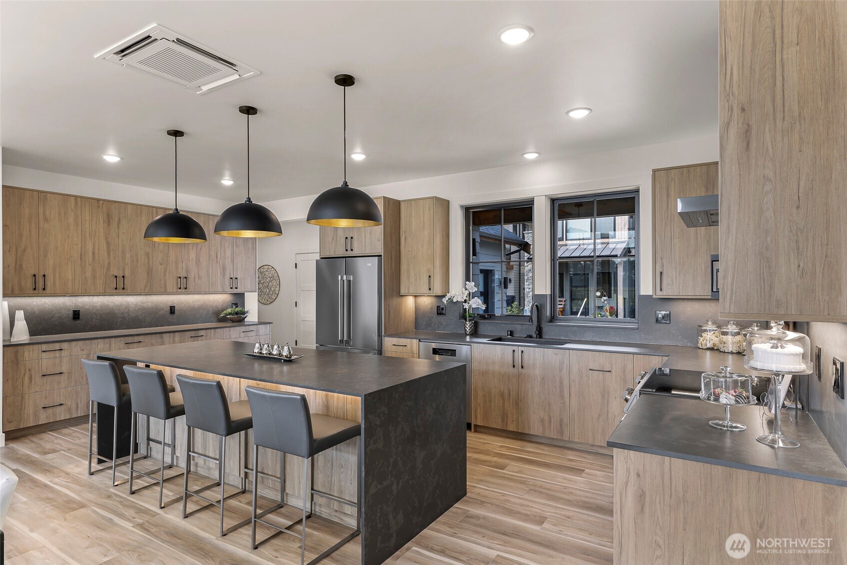 231 Skipping Stone Loop , Lynden, WA 98264