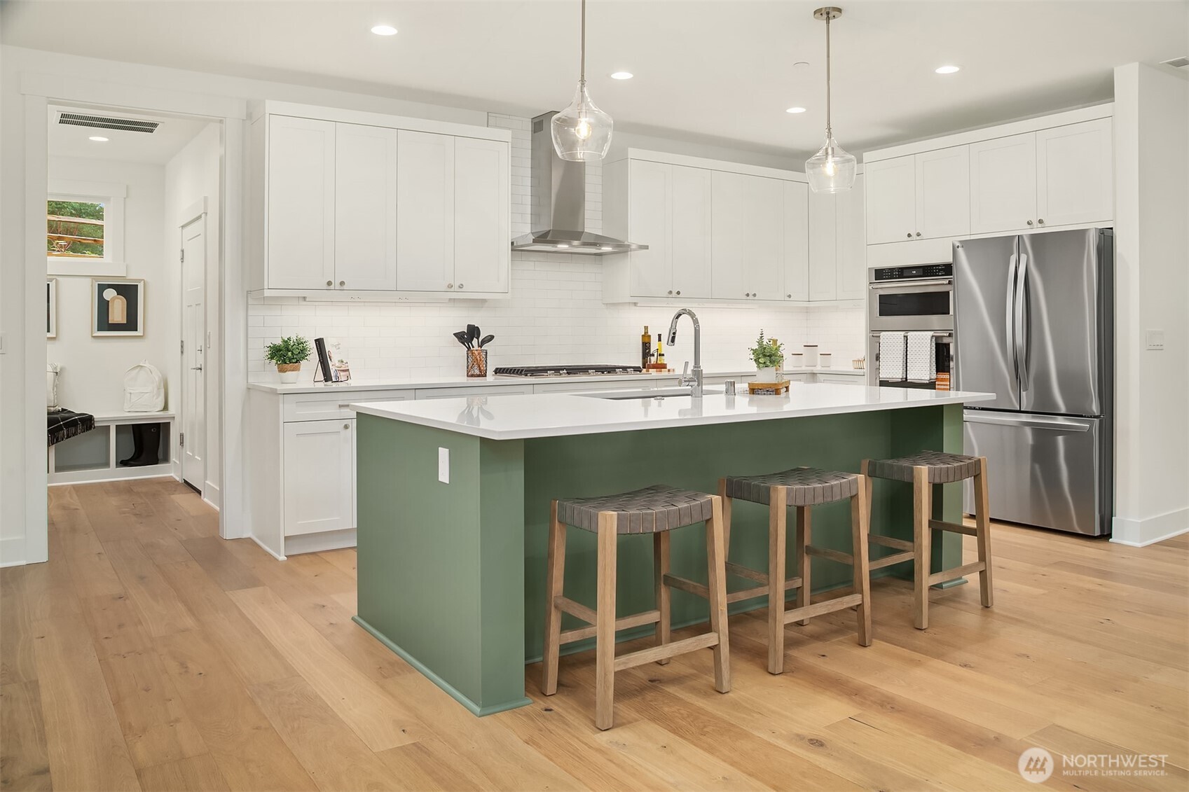 21609 Poplar Way , Brier, WA 98036