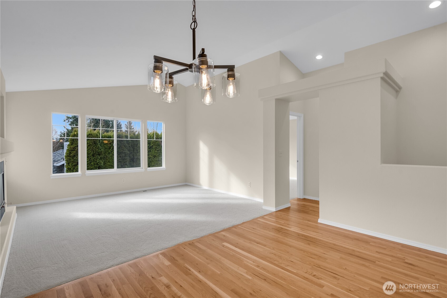 16704 Cobblestone Drive , Lynnwood, WA 98037