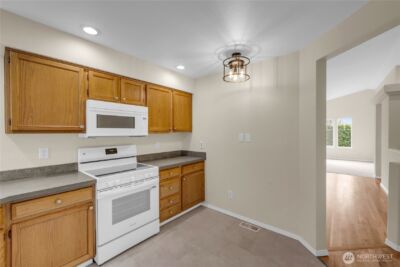 16704 Cobblestone Drive , Lynnwood, WA 98037 - Photo 16