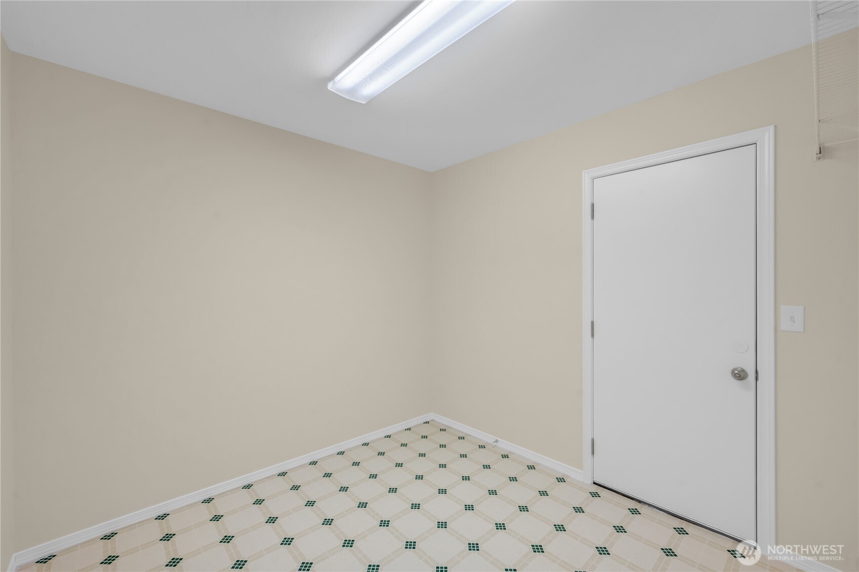 16704 Cobblestone Drive , Lynnwood, WA 98037