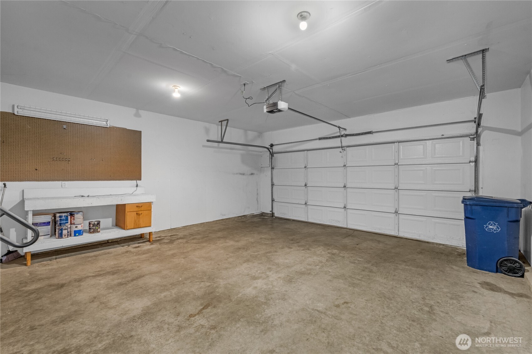 16704 Cobblestone Drive , Lynnwood, WA 98037