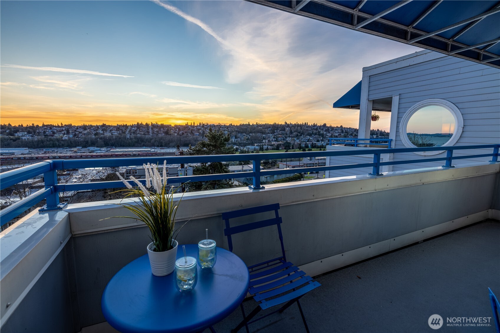 2244 13th Avenue W #410, Seattle, WA 98119