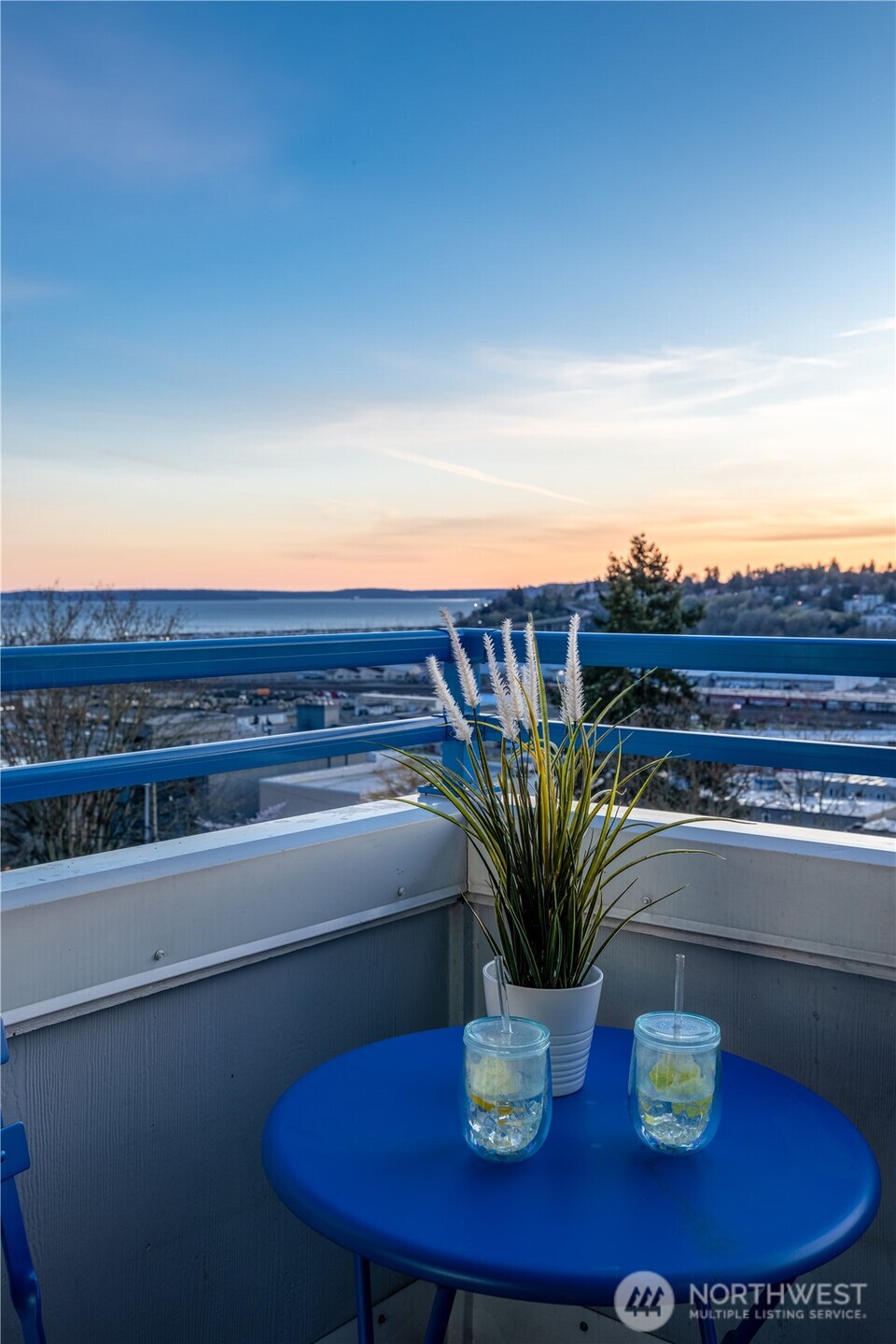2244 13th Avenue W #410, Seattle, WA 98119
