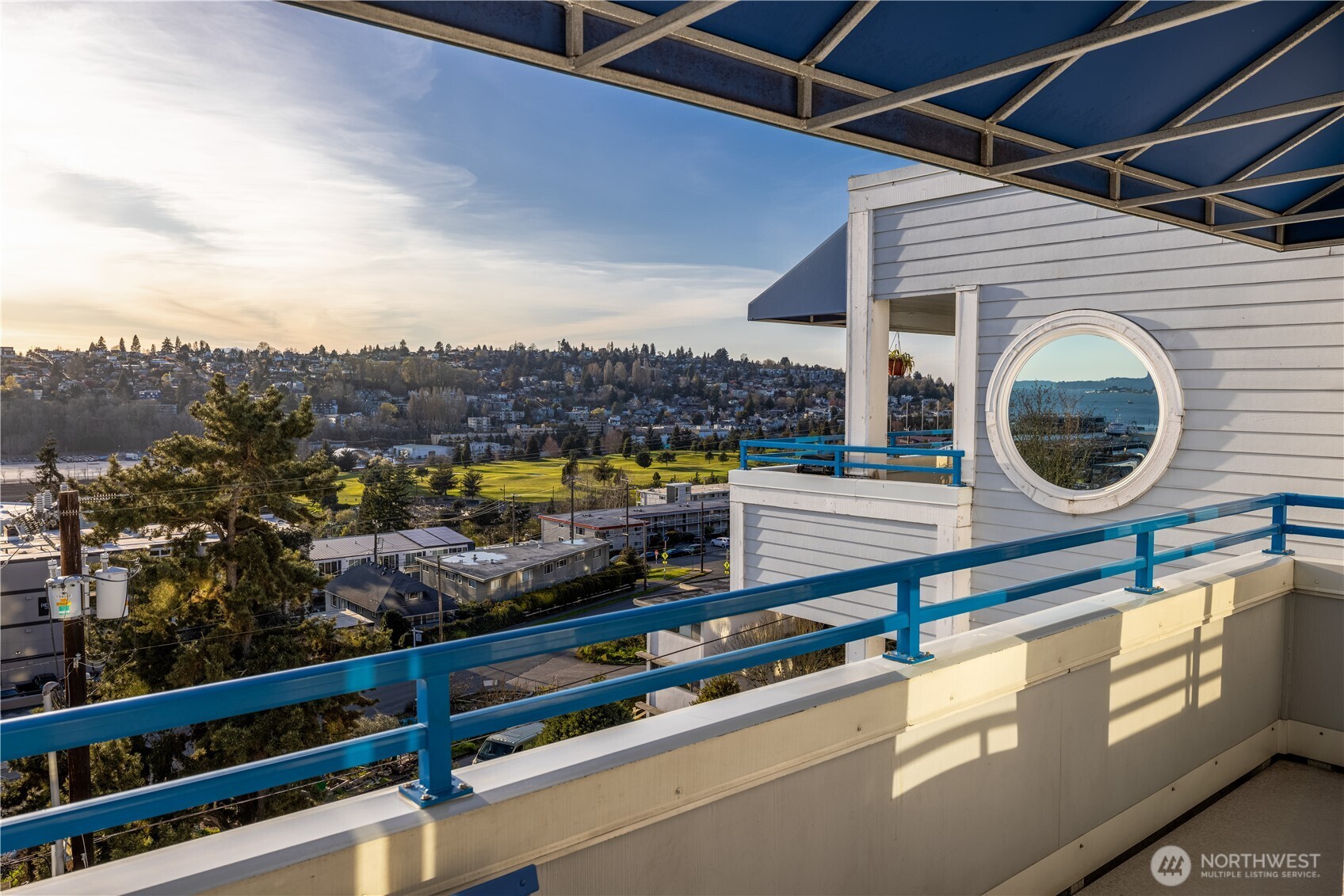 2244 13th Avenue W #410, Seattle, WA 98119