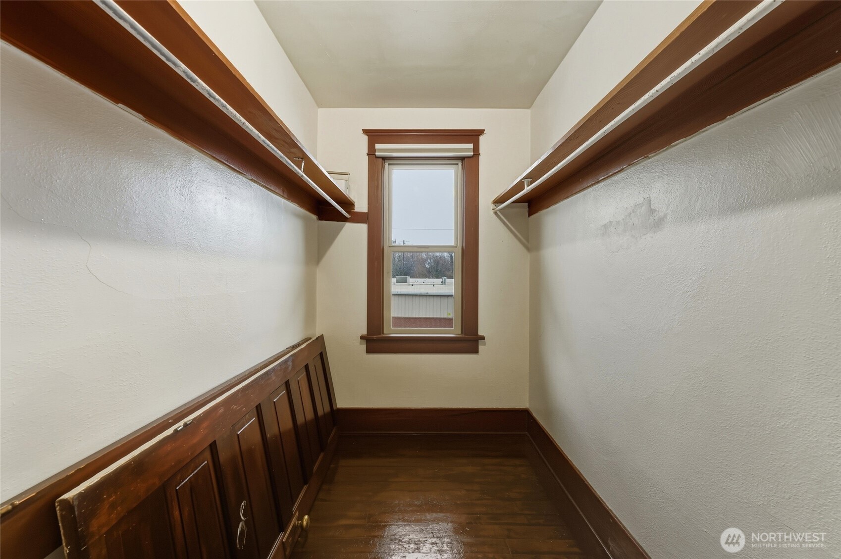 1055 E E ISAACS Avenue E, Walla Walla, WA 99362