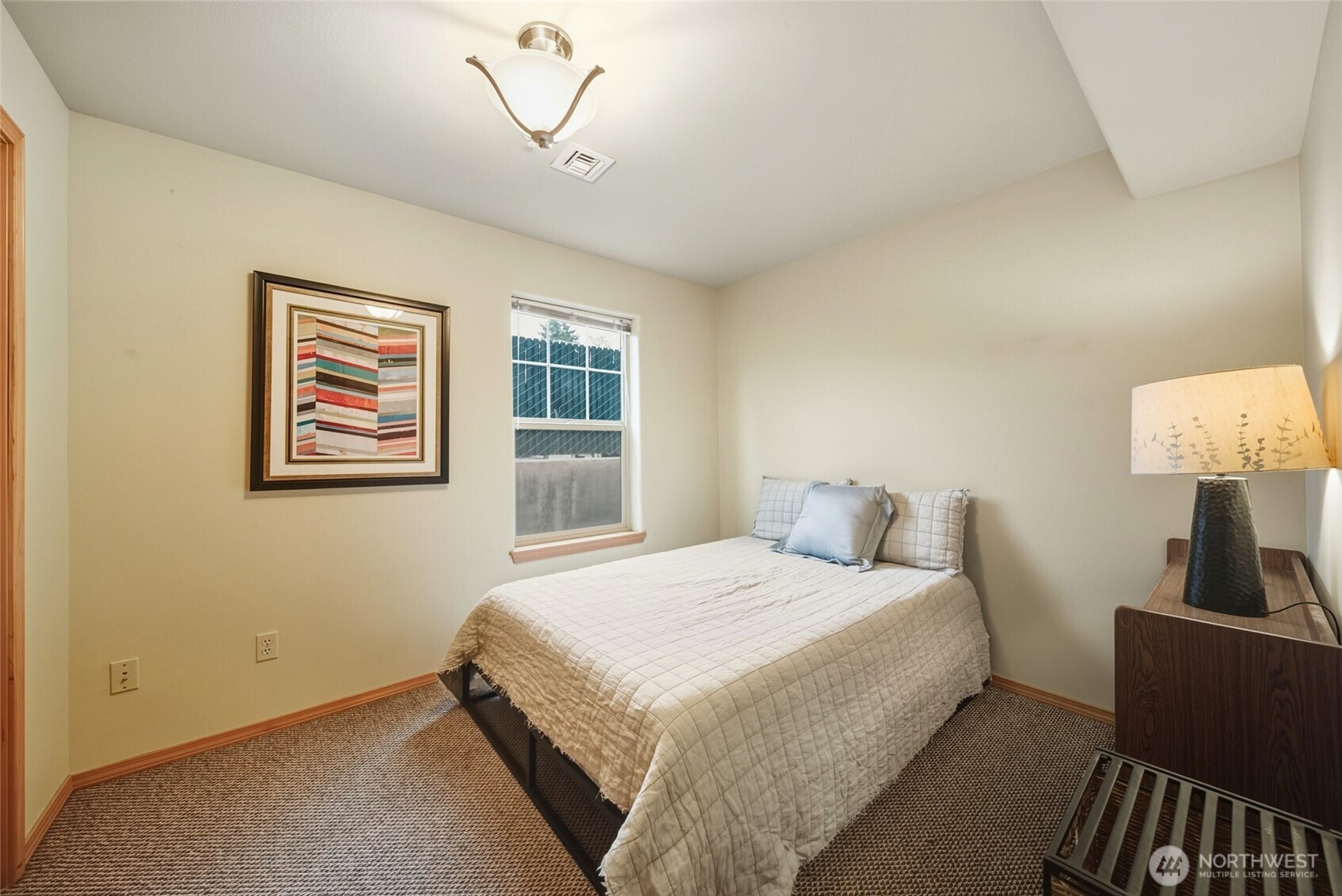 1055 E E ISAACS Avenue E, Walla Walla, WA 99362