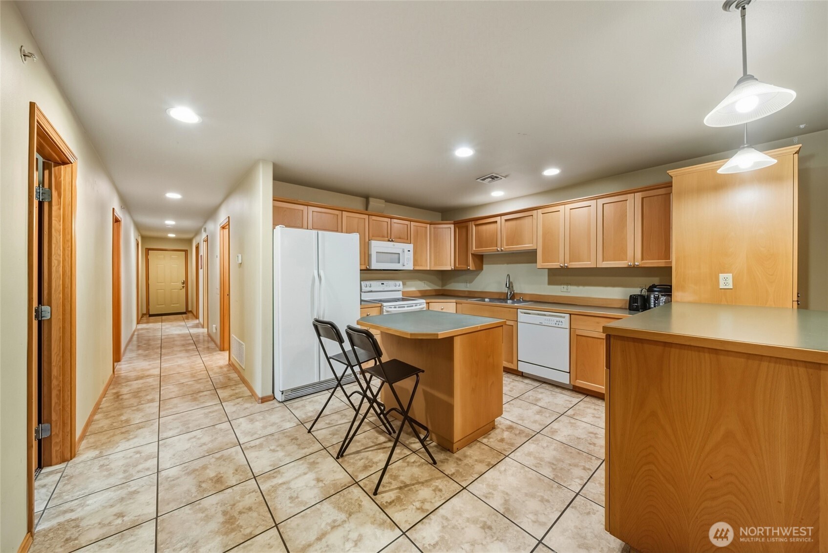 1055 E E ISAACS Avenue E, Walla Walla, WA 99362