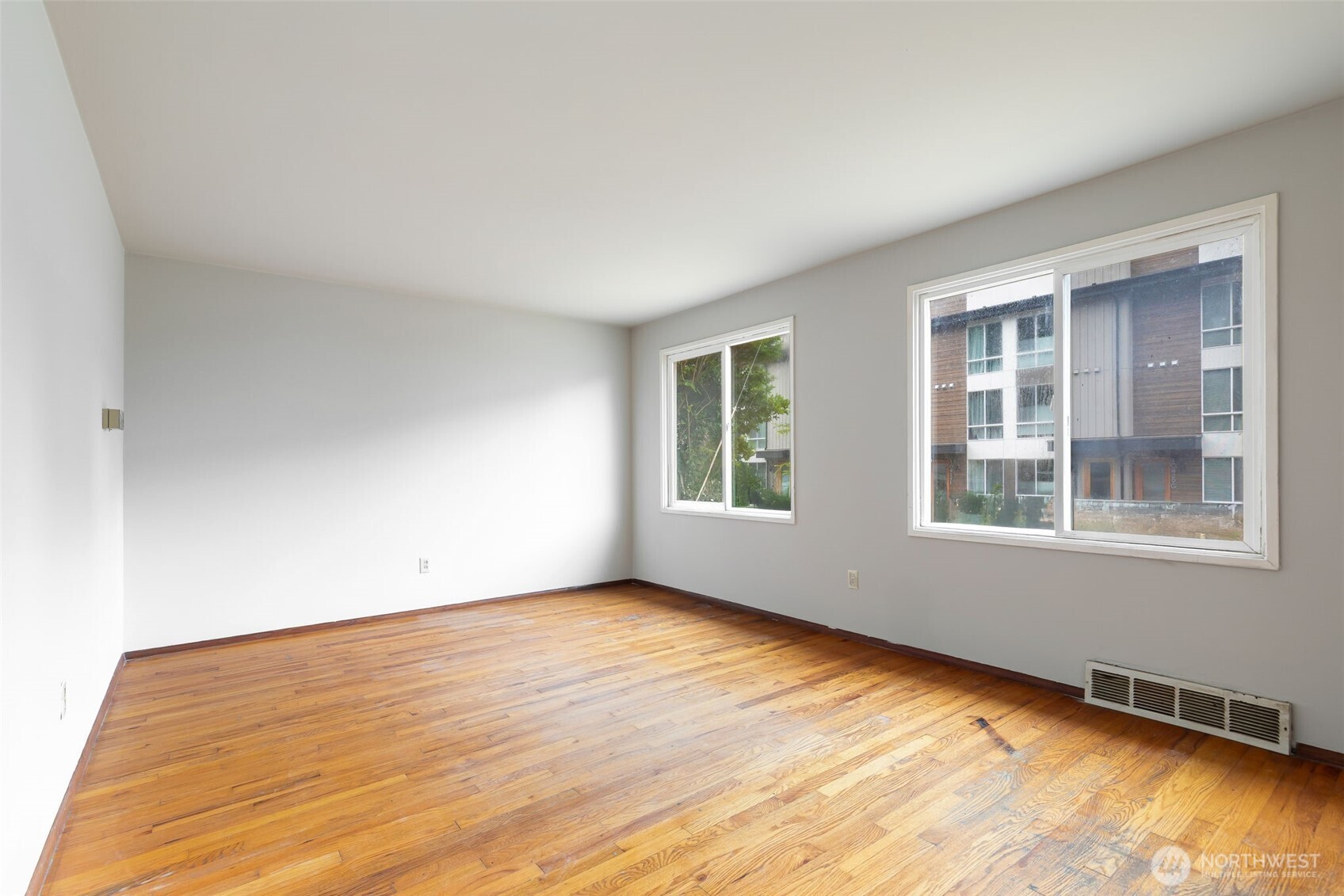 10450 Alderbrook Place NW, Seattle, WA 98177