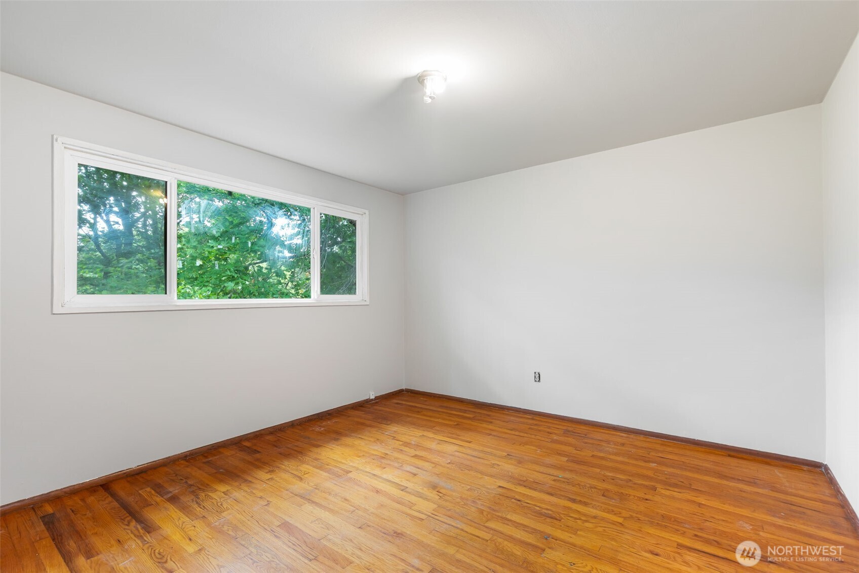 10450 Alderbrook Place NW, Seattle, WA 98177