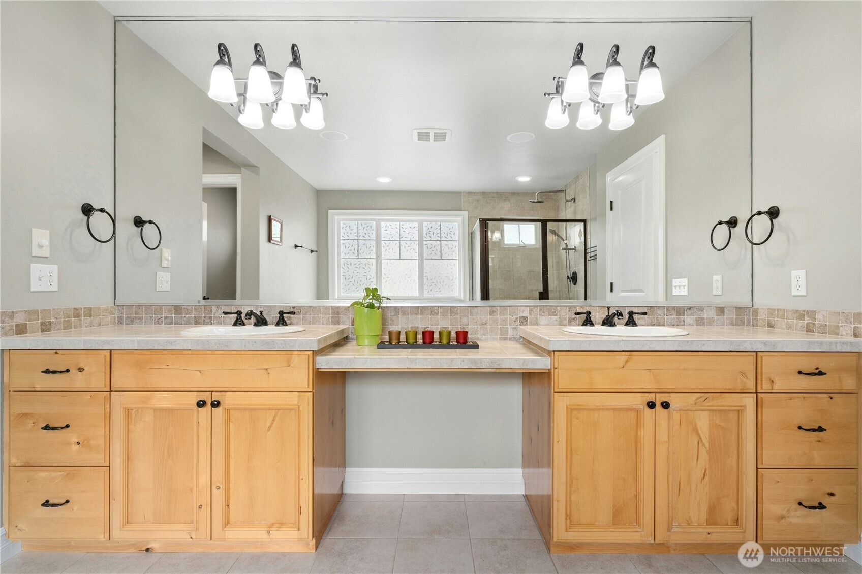 2411 30th Avenue NE, Issaquah, WA 98029