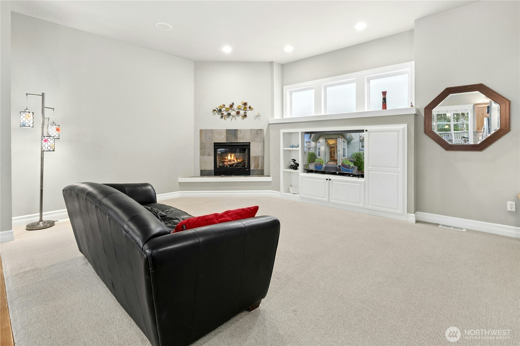 2411 30th Avenue NE, Issaquah, WA 98029