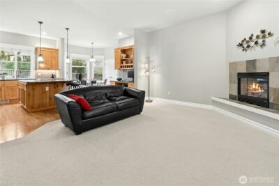 2411 30th Avenue NE, Issaquah, WA 98029 - Photo 10