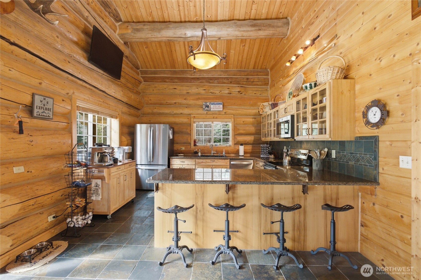 18680 US Hwy 2 , Leavenworth, WA 98826