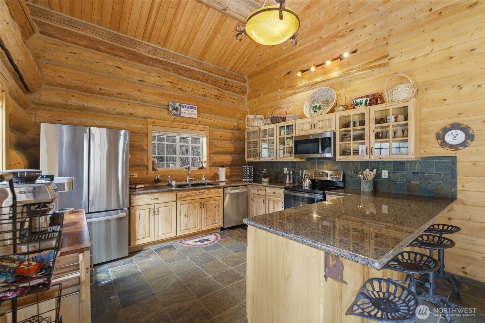 18680 US Hwy 2 , Leavenworth, WA 98826