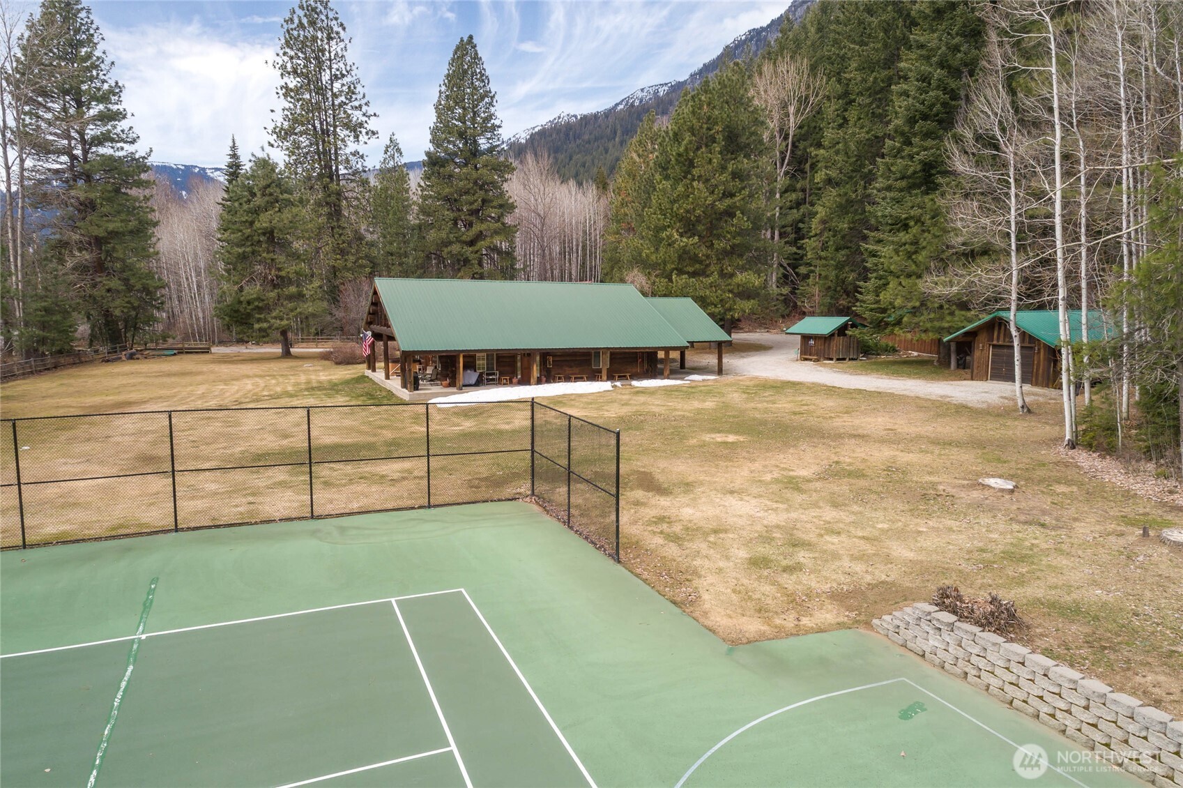 18680 US Hwy 2 , Leavenworth, WA 98826