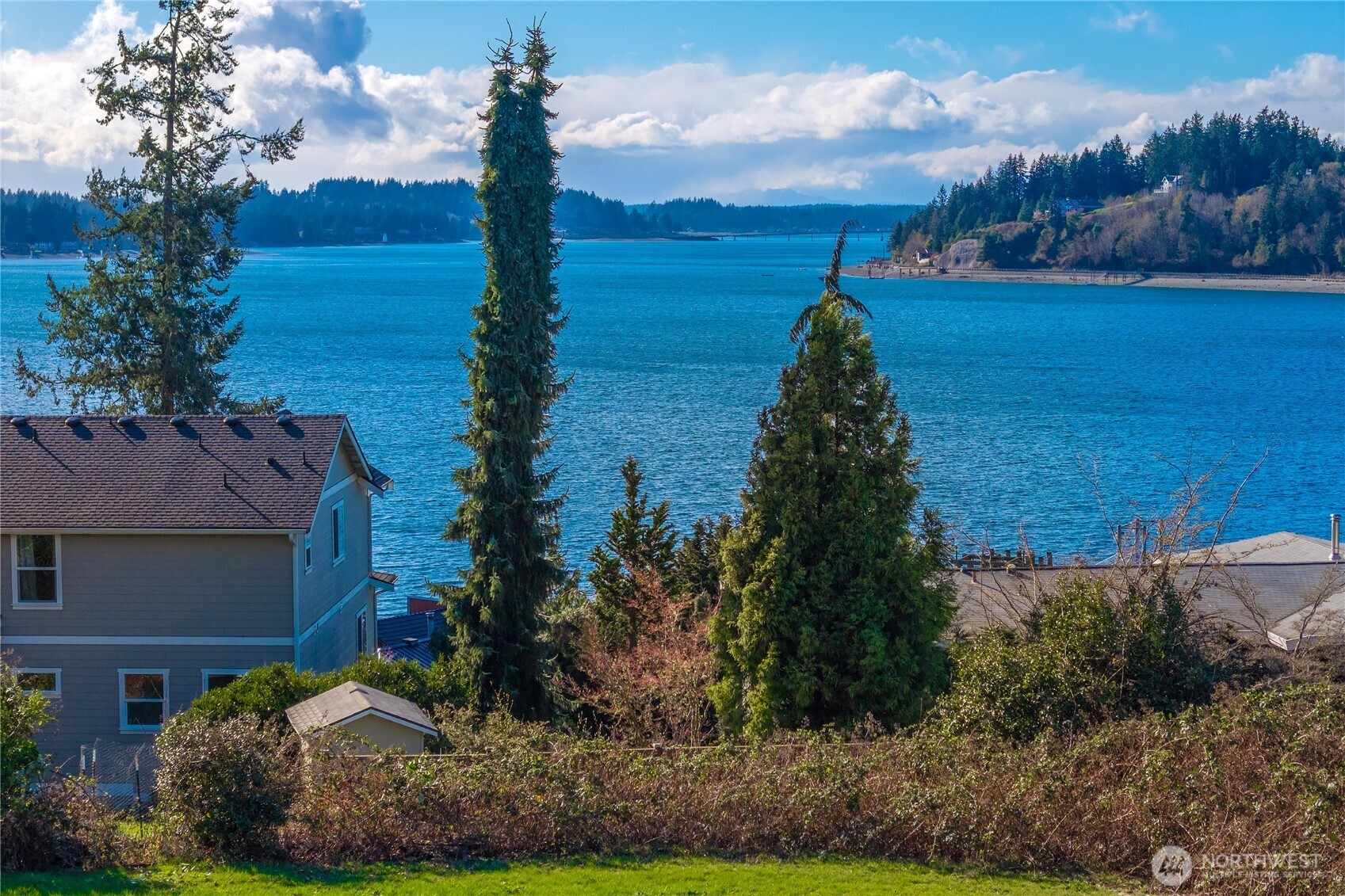 4123 8th Street NW, Gig Harbor, WA 98335