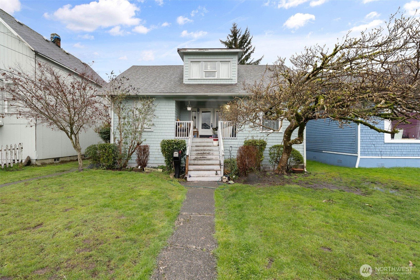 2719 Pacific Avenue , Hoquiam, WA 98550