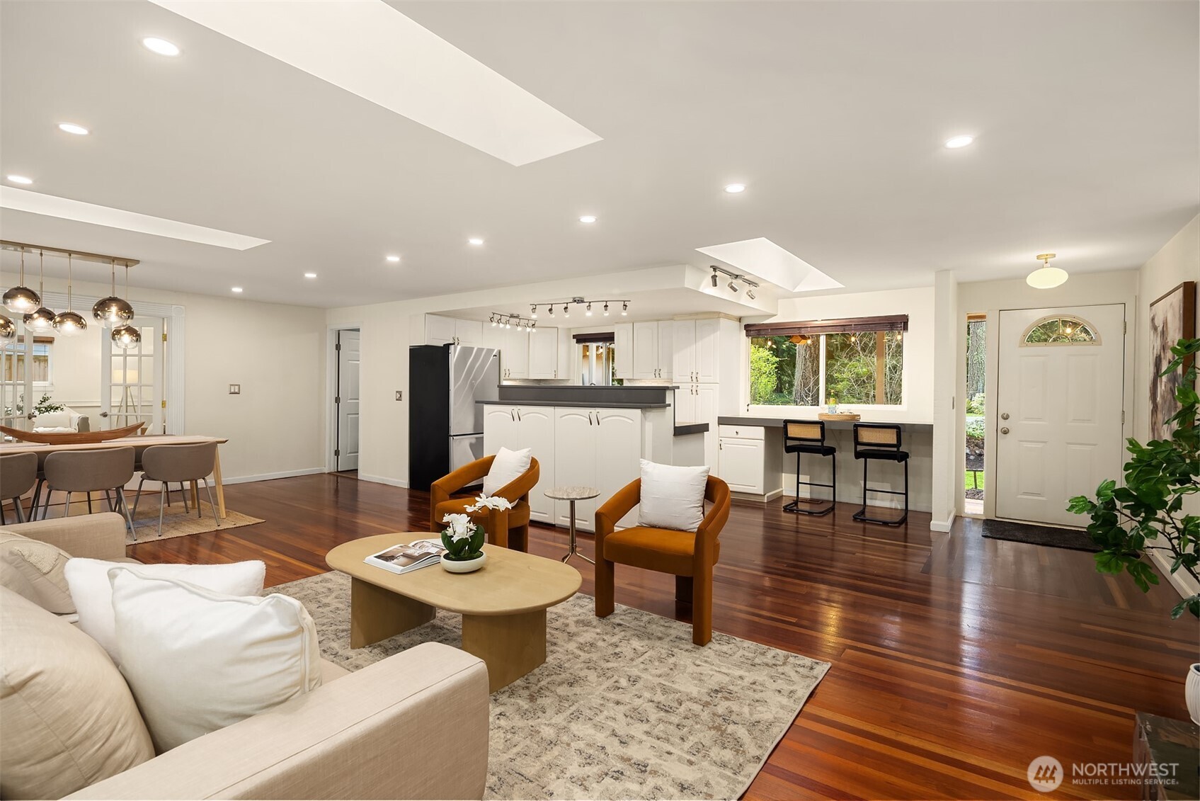 2310 216th Avenue SE, Sammamish, WA 98075