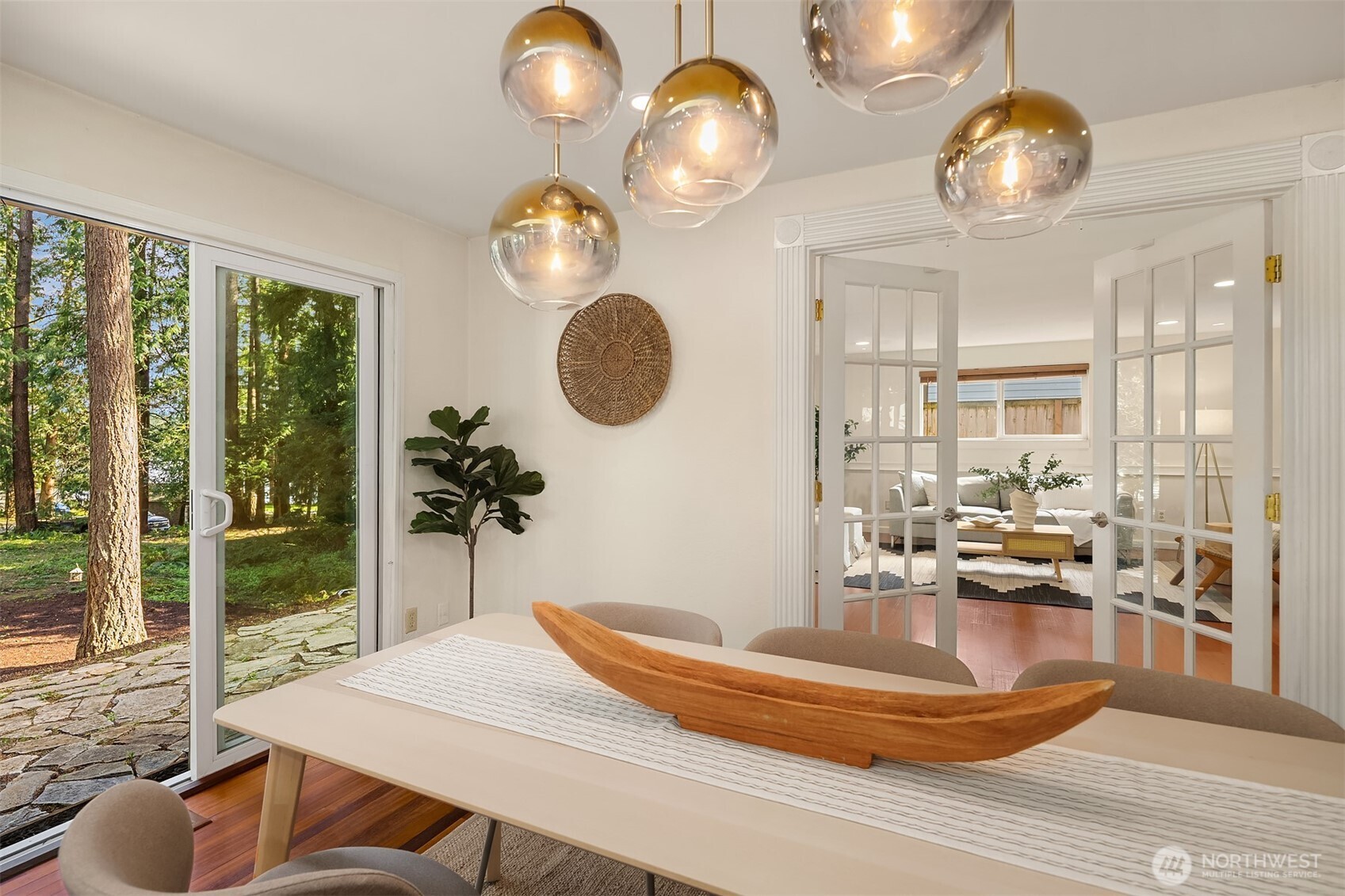 2310 216th Avenue SE, Sammamish, WA 98075