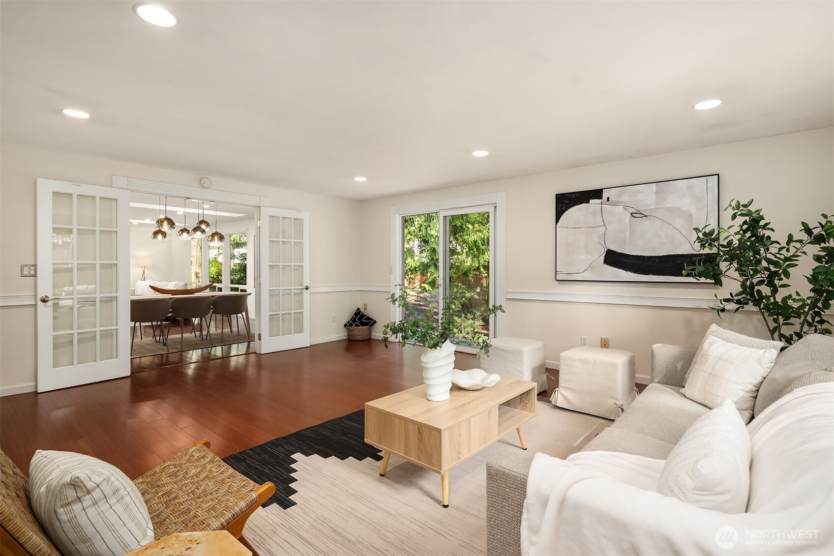 2310 216th Avenue SE, Sammamish, WA 98075