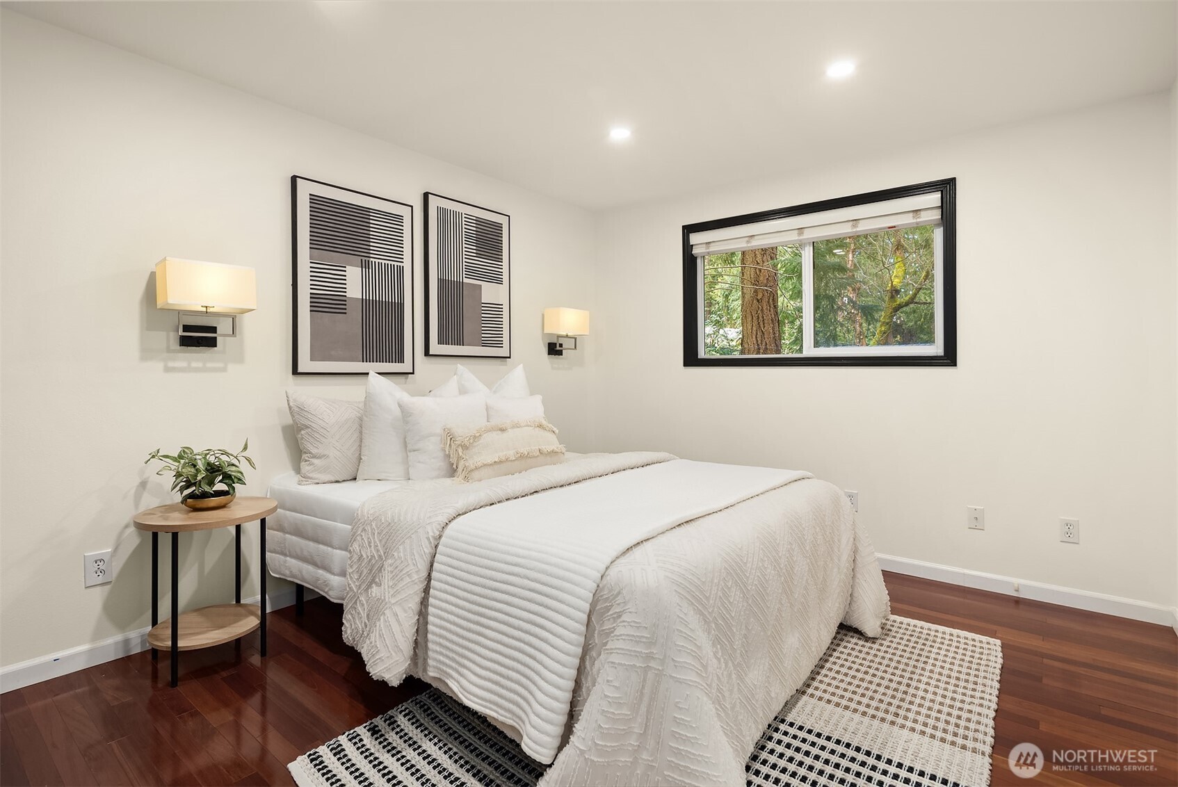 2310 216th Avenue SE, Sammamish, WA 98075