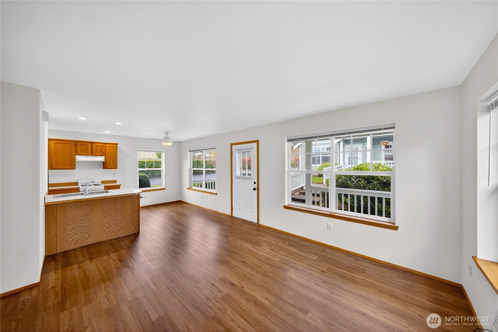 161 W Whidbey Avenue #38, Oak Harbor, WA 98277