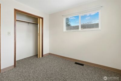 9052 12th Avenue NW, Seattle, WA 98117 - Photo 16