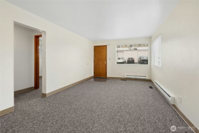 9052 12th Avenue NW, Seattle, WA 98117 - Photo 6