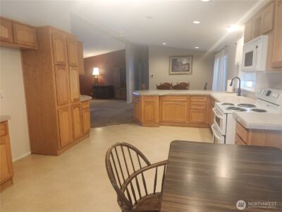 1101 S Scheuber Road #7, Centralia, WA 98531 - Photo 6