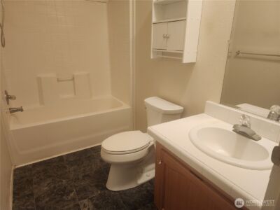 1101 S Scheuber Road #7, Centralia, WA 98531 - Photo 8