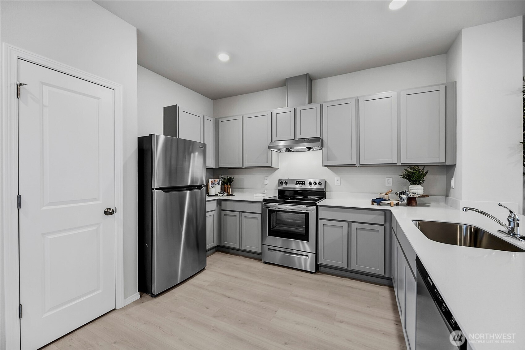 34116 Emerald Ridge Avenue SE, Black Diamond, WA 98010