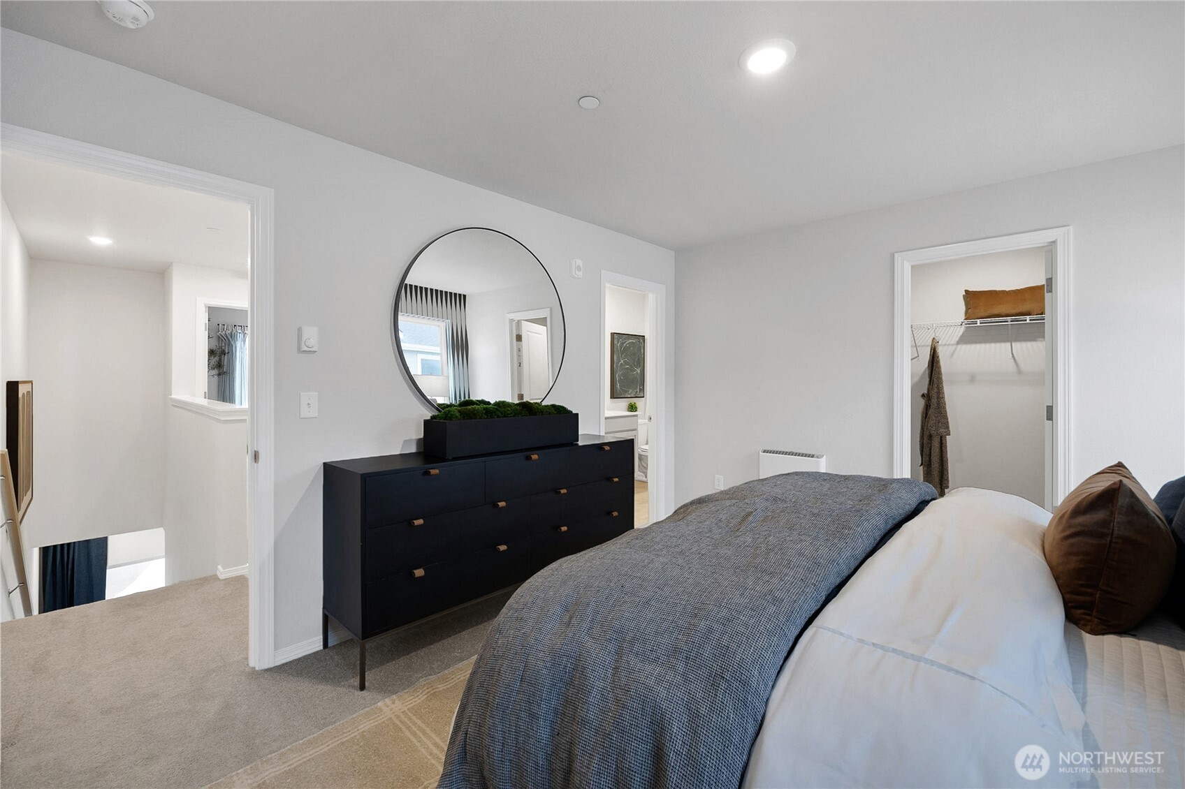 34140 Emerald Ridge Avenue SE, Black Diamond, WA 98010