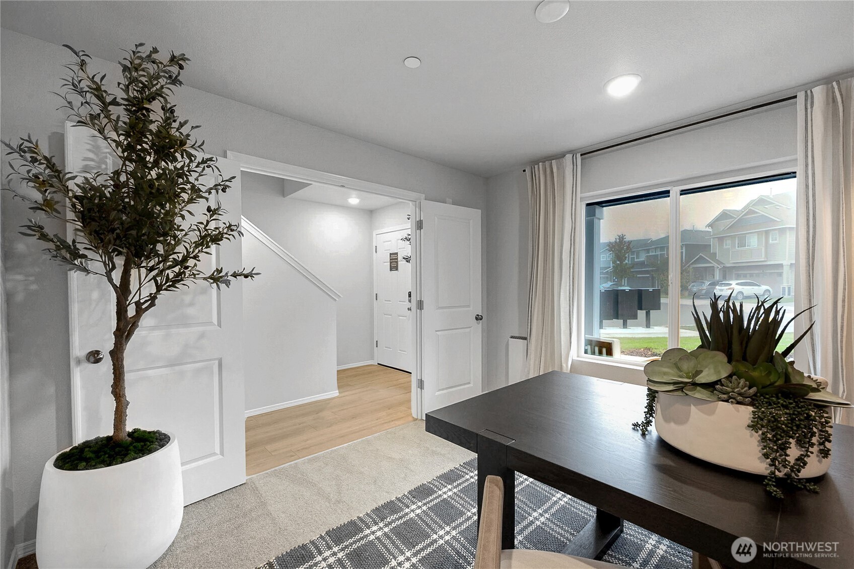 34140 Emerald Ridge Avenue SE, Black Diamond, WA 98010