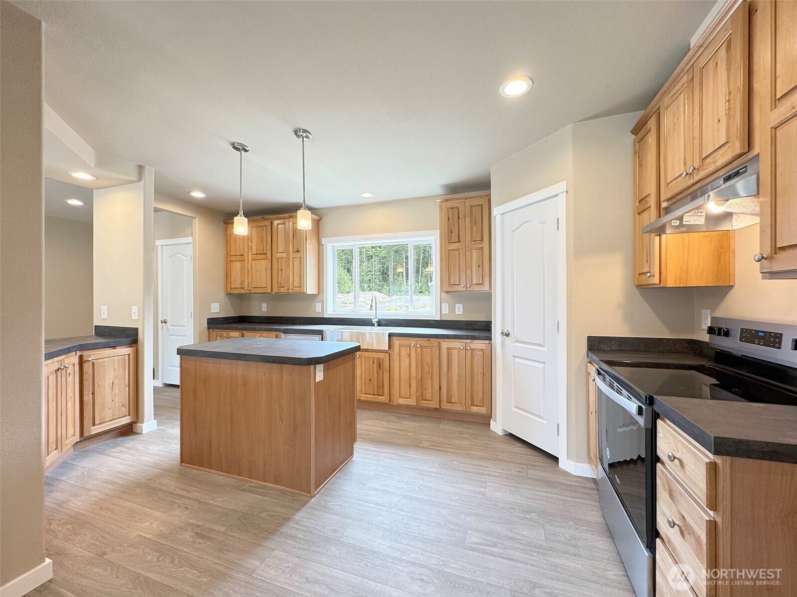 31 Butterfly Lane , Sequim, WA 98382