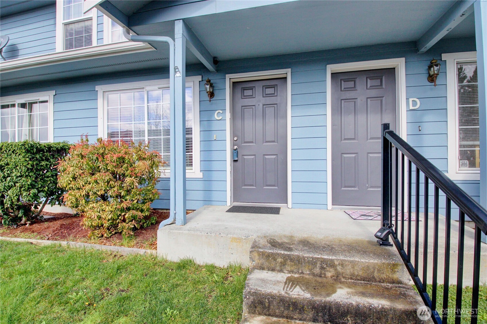 811 S Laventure Road #C, Mount Vernon, WA 98274