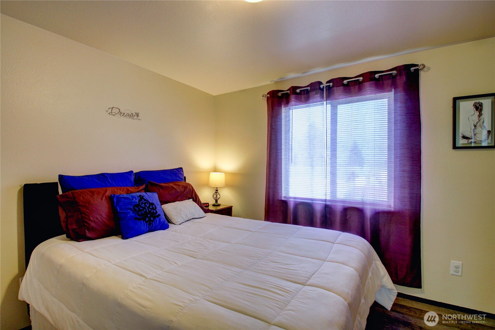 811 S Laventure Road #C, Mount Vernon, WA 98274