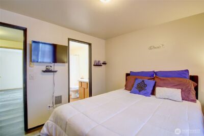 811 S Laventure Road #C, Mount Vernon, WA 98274 - Photo 26