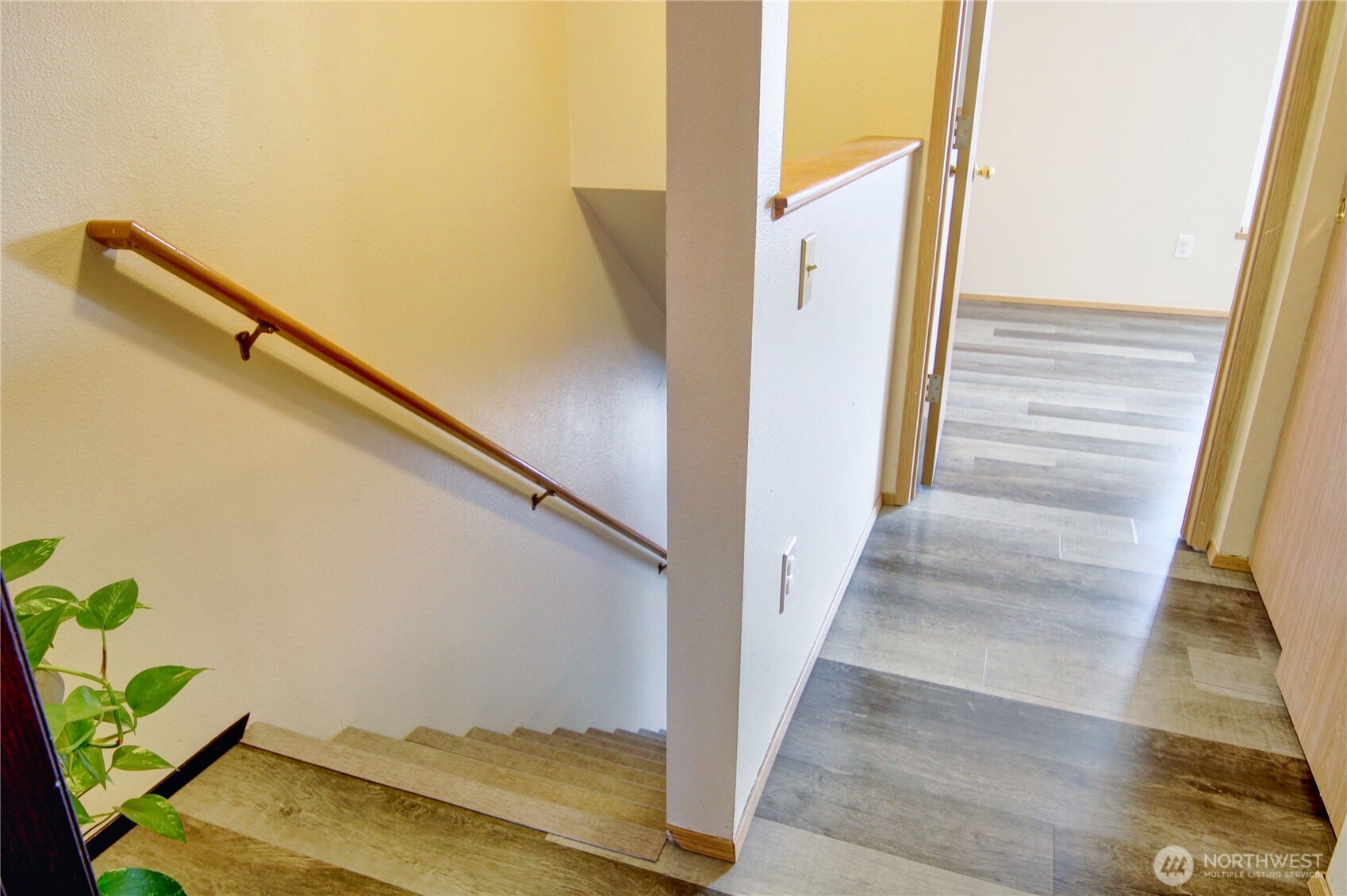 811 S Laventure Road #C, Mount Vernon, WA 98274