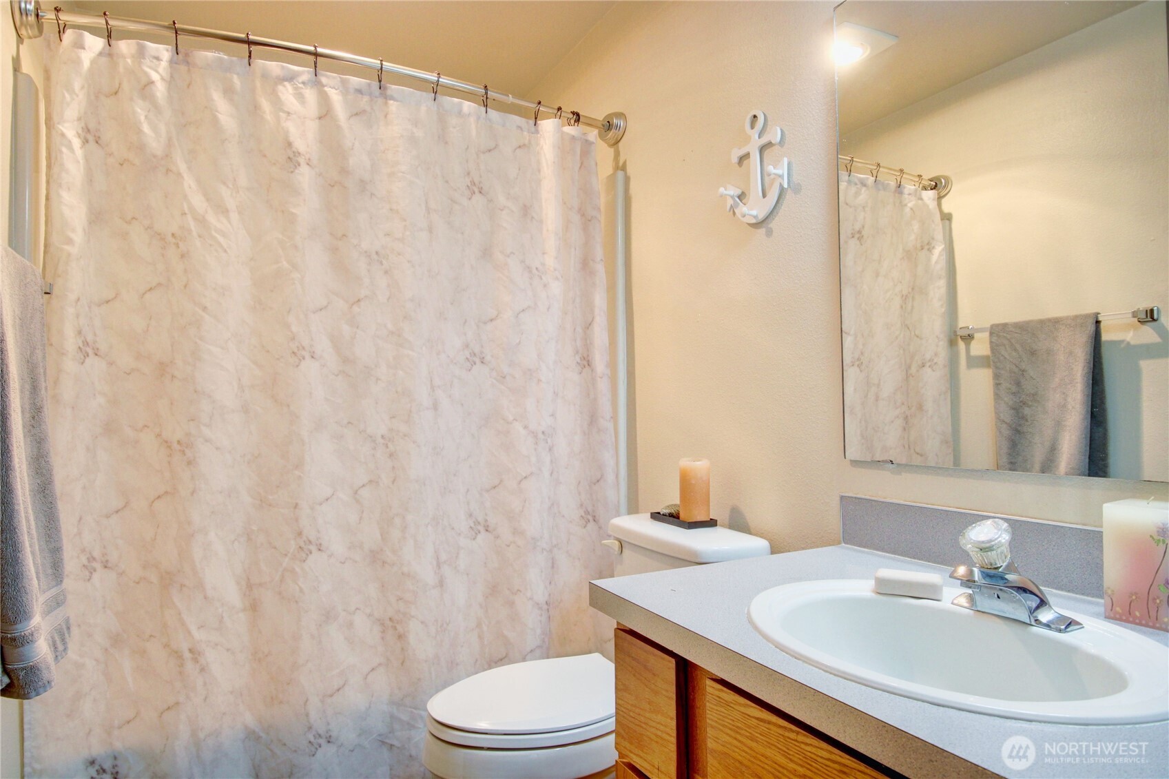 811 S Laventure Road #C, Mount Vernon, WA 98274