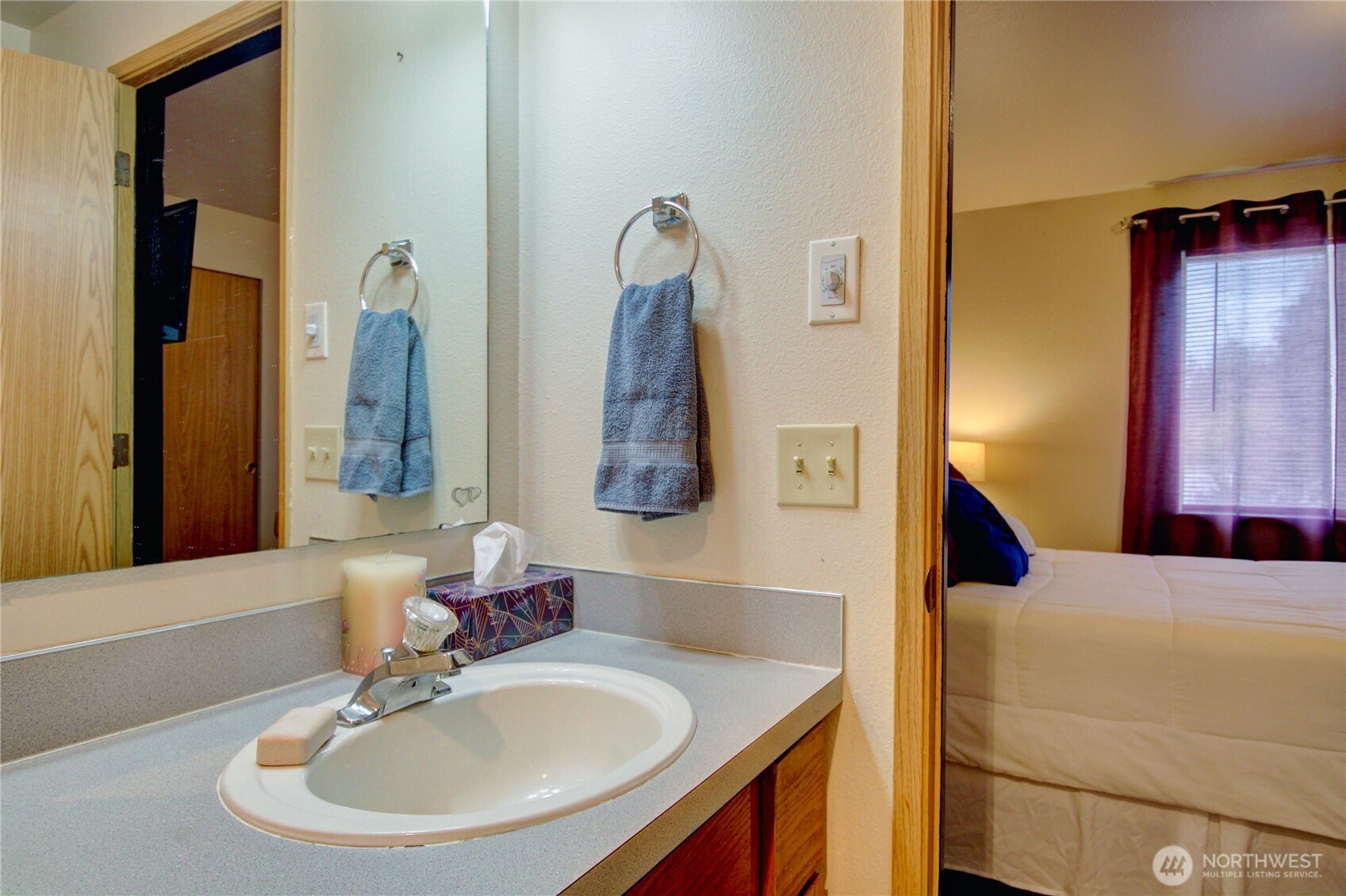 811 S Laventure Road #C, Mount Vernon, WA 98274