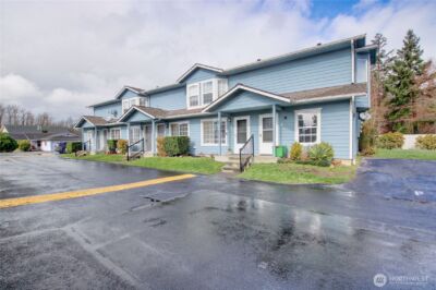 811 S Laventure Road #C, Mount Vernon, WA 98274 - Photo 3