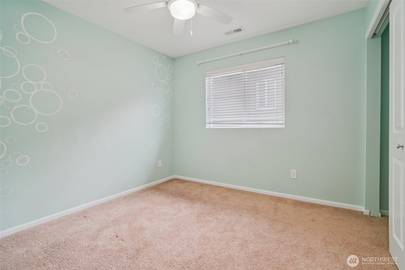 7305 183rd Street E, Puyallup, WA 98375