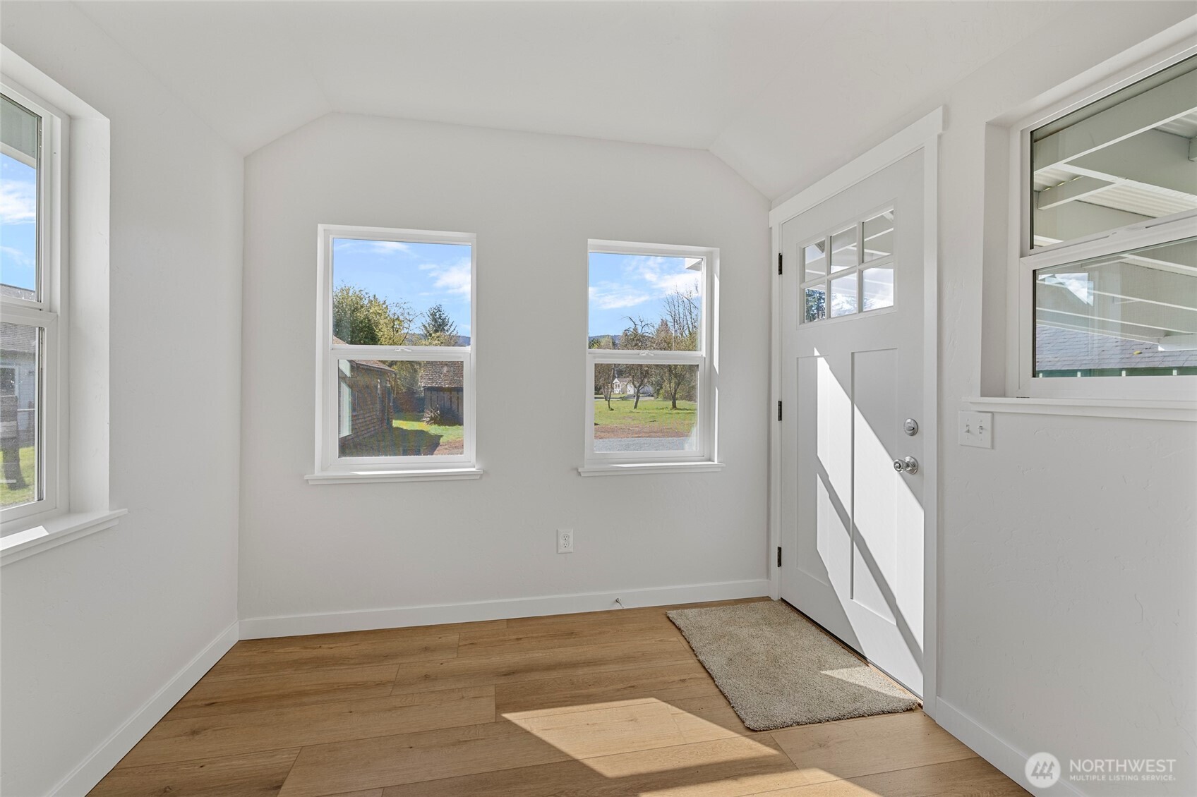 24578 Wicker Road , Sedro Woolley, WA 98284